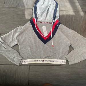 Tommy Hilfiger crop top